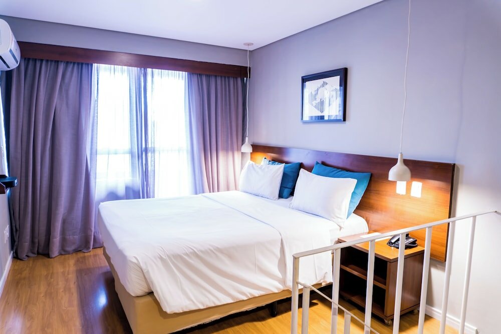Фото Mercure Curitiba Golden Hotel