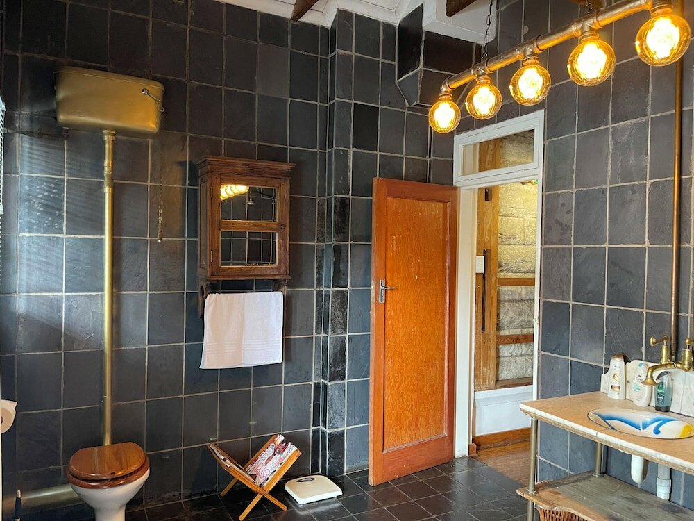 Фото Sandton Farmhouse Executive B&b