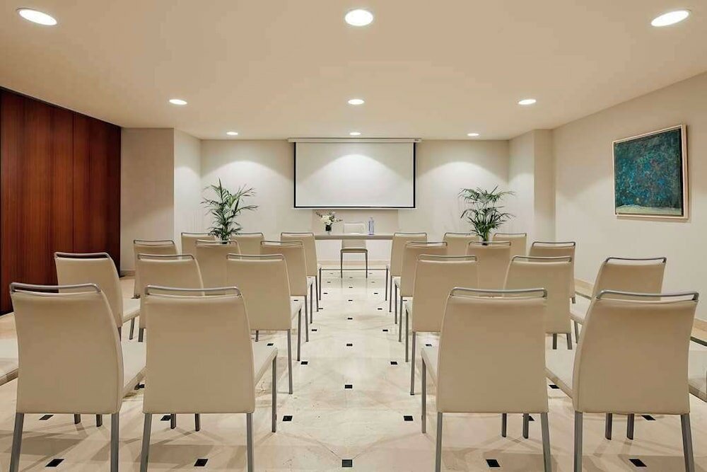 Фото NH Collection Marbella