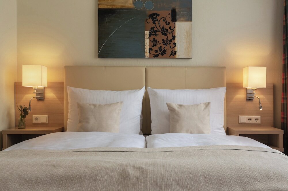 Фото Select Hotel Tiefenthal