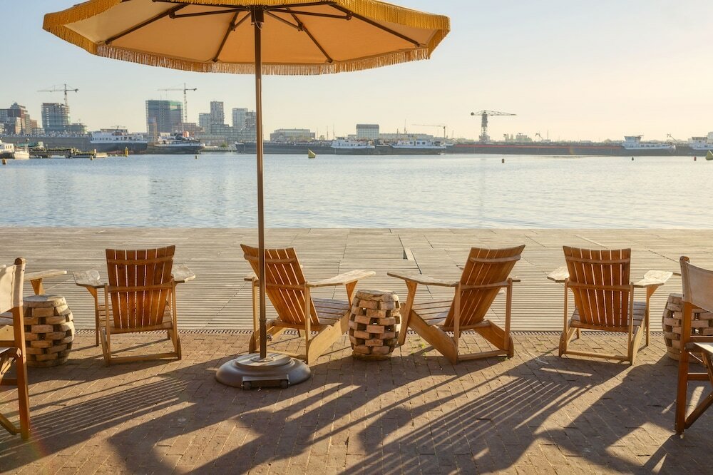 Фото The July - Boat & Co