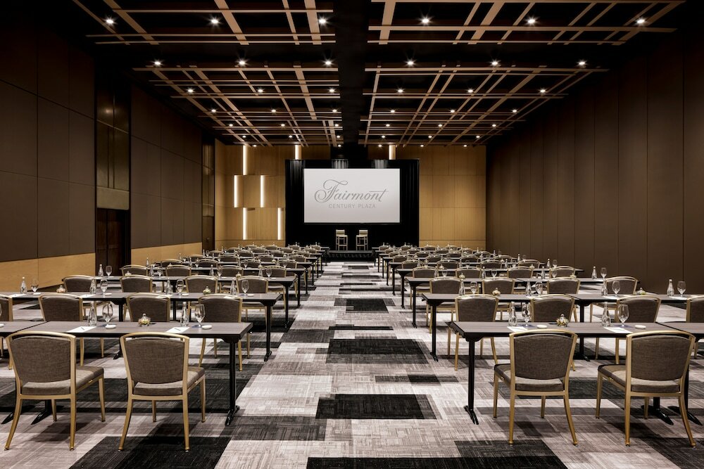 Фото Fairmont Century Plaza