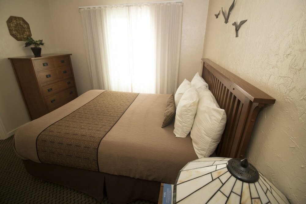 Фото Capitola Venetian Hotel