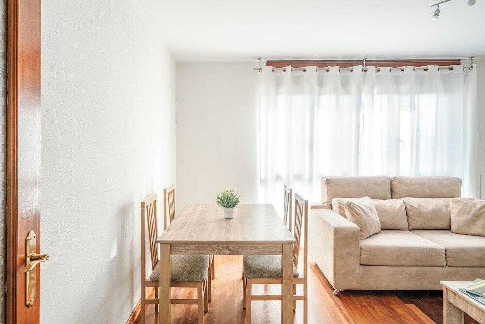 Фото Apartamentos Alday