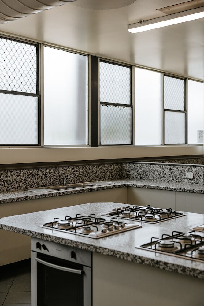Фото Canberra Accommodation Centre