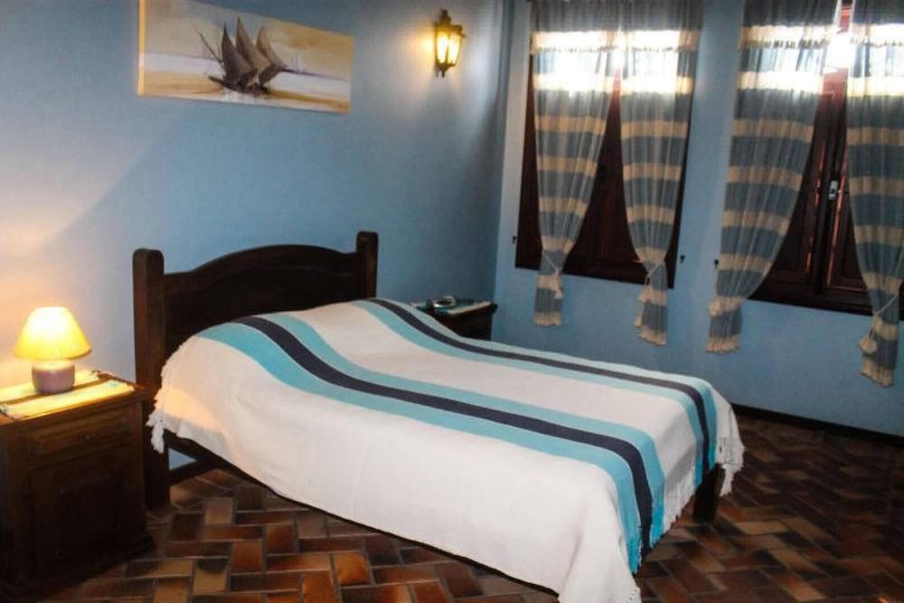 Фото OYO Hotel La Dolce Vita, Rio das Ostras