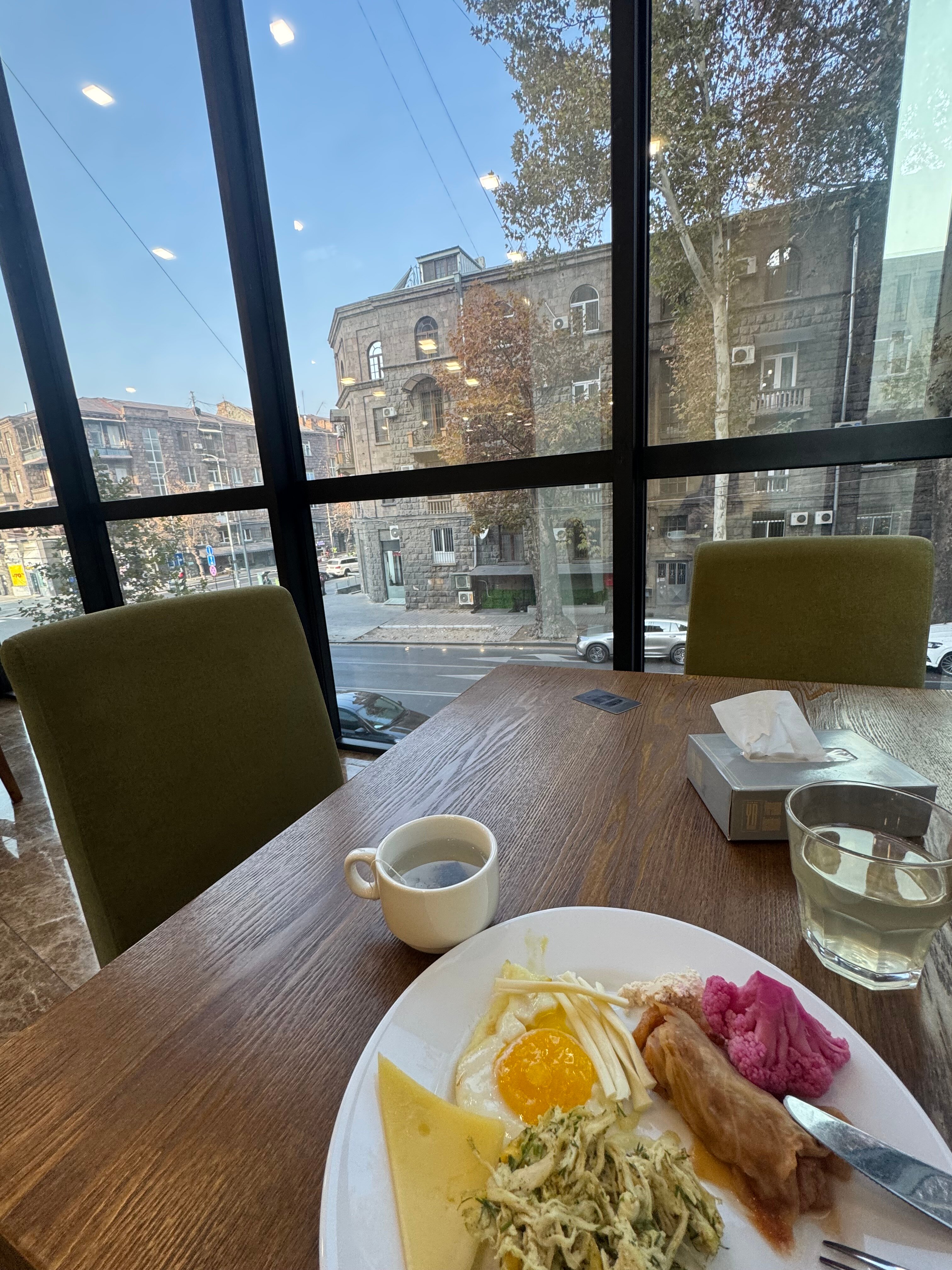 Фото Central Hotel Yerevan