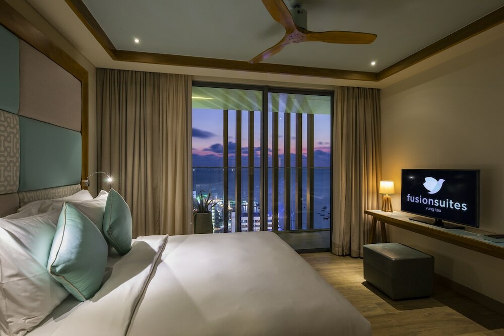 Фото Fusion Suites Vung Tau