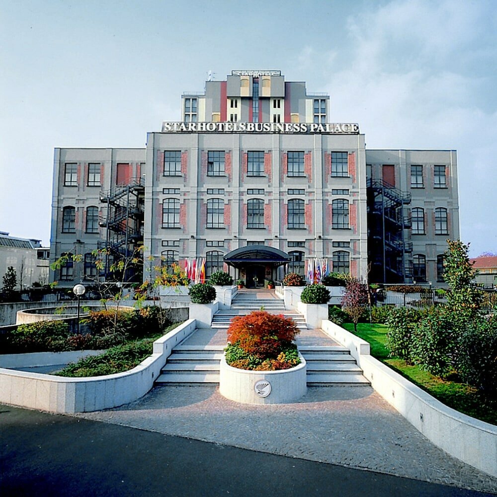 Фото Starhotels Business Palace