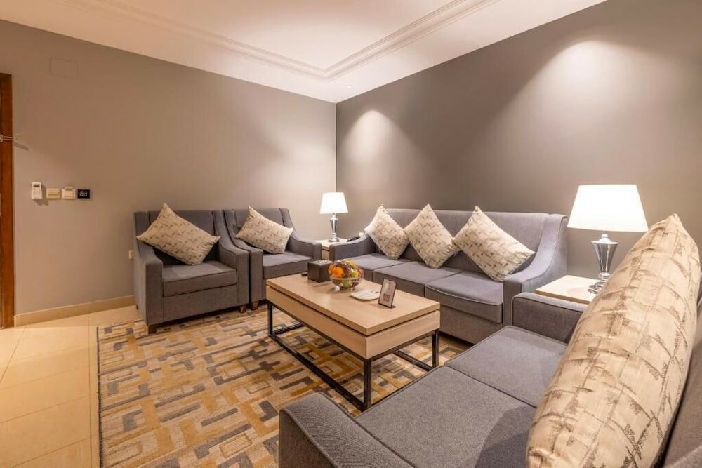 Фото Enala Hotel Apartments- Tabuk