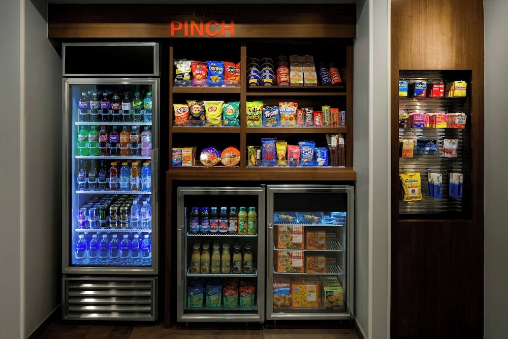 Фото Towneplace Suites Anchorage Midtown