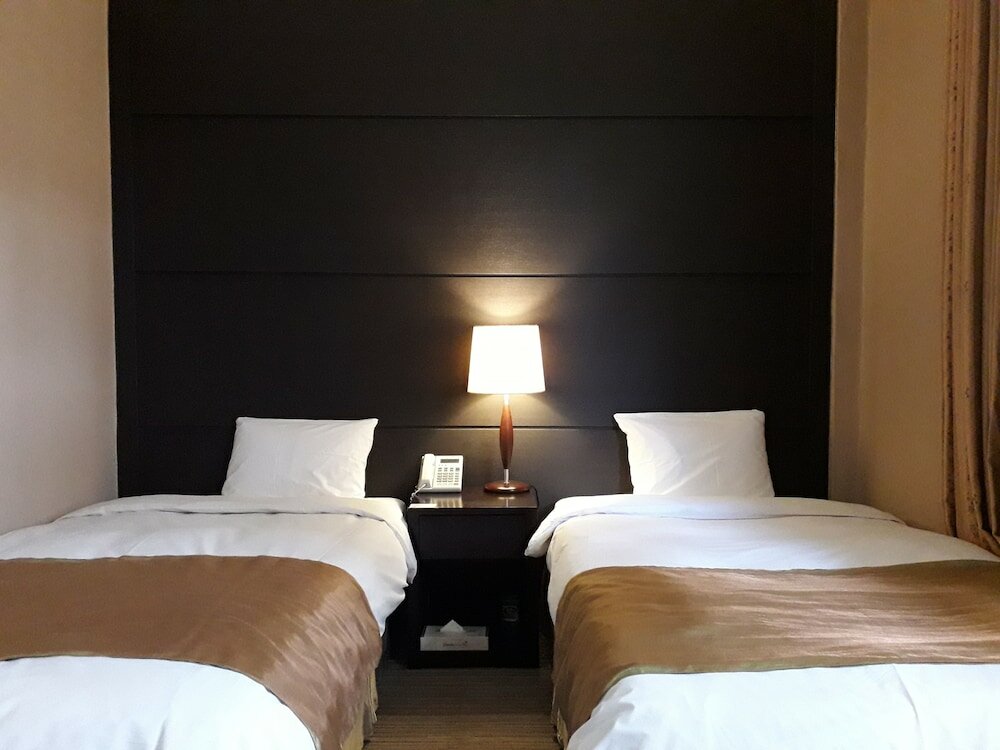 Фото Commodore Hotel Pohang