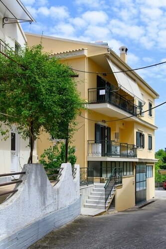 Гостиница Nostalgia Corfu Town Apartments в Керкире