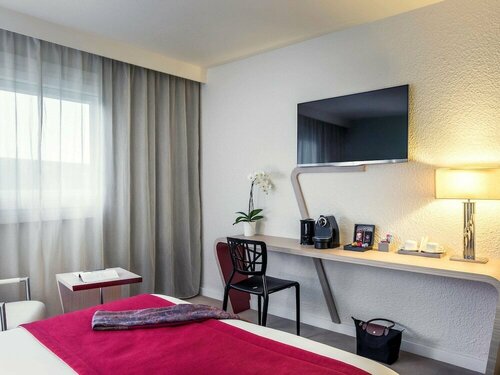 Гостиница Mercure Paris Le Bourget в Гарже-ле-Гонесс