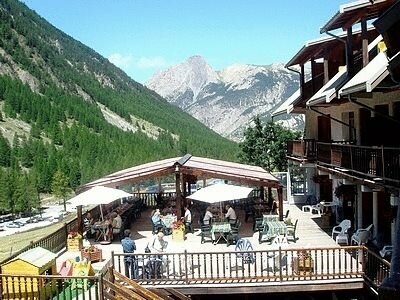 Гостиница La Cascade в Бриансоне