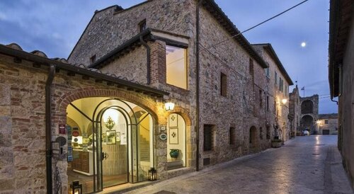 Гостиница Hotel Monteriggioni в Монтериджони