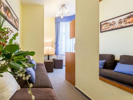 Фото Hotel Expo Frankfurt City Centre