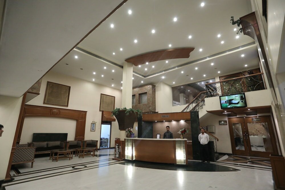 Фото Hotel Residency