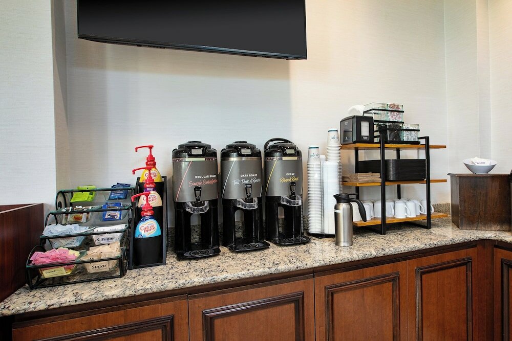 Фото Staybridge Suites Lincoln Northeast, an Ihg Hotel