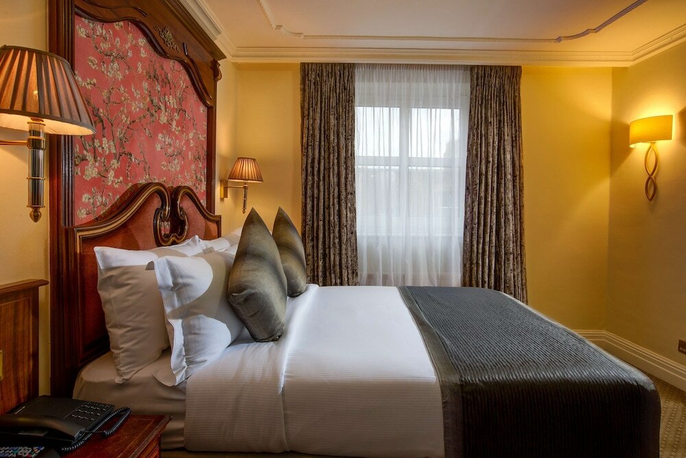 Фото The Rathbone Hotel, Fitzrovia