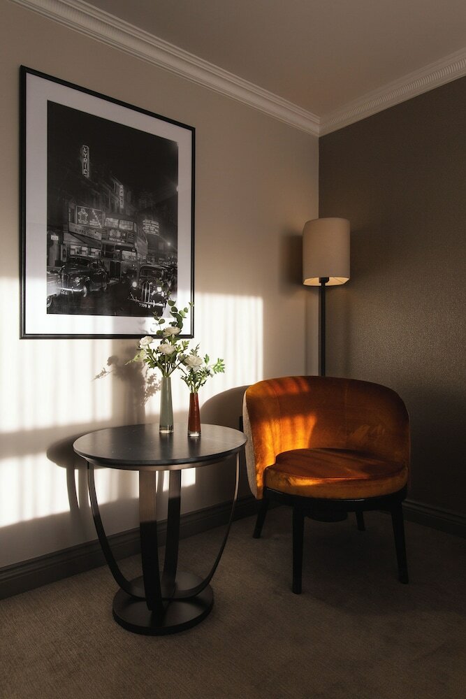 Фото The Rathbone Hotel, Fitzrovia