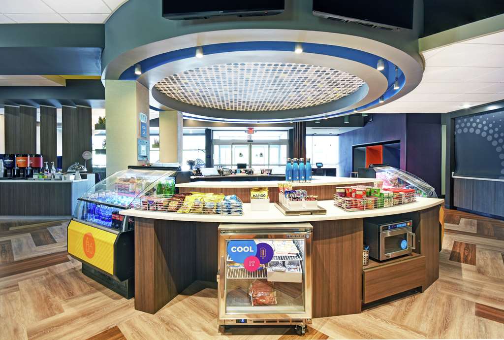 Фото Tru by Hilton Grand Rapids Airport