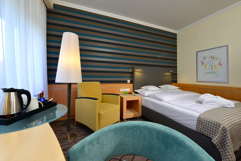 Фото Best Western Premier Parkhotel Kronsberg