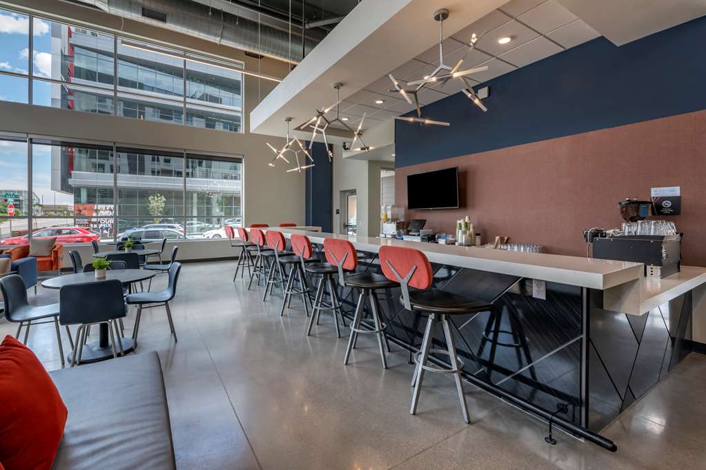 Фото Vīb Hotel by Best Western Denver RiNo