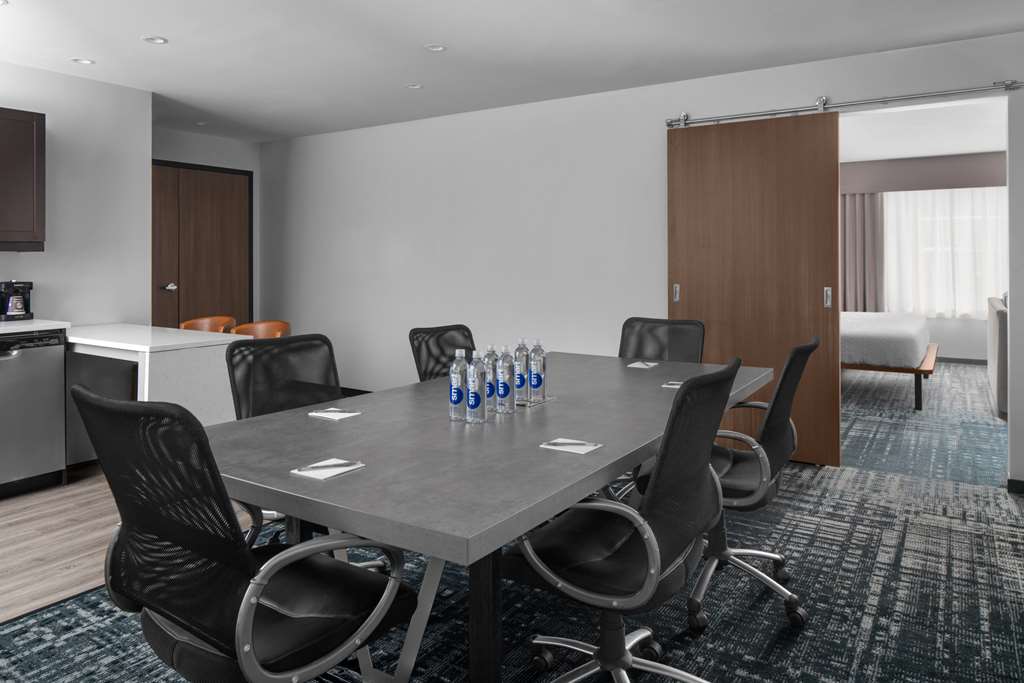 Фото Homewood Suites by Hilton Charlotte Uptown First Ward