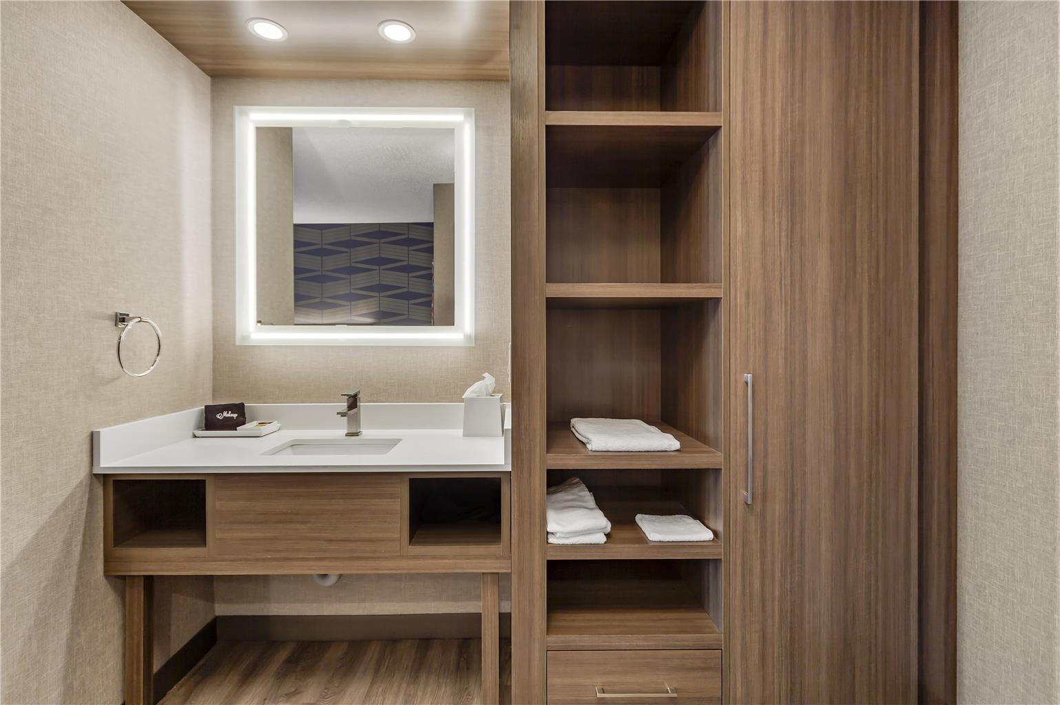 Фото Best Western Plus West Edmonton