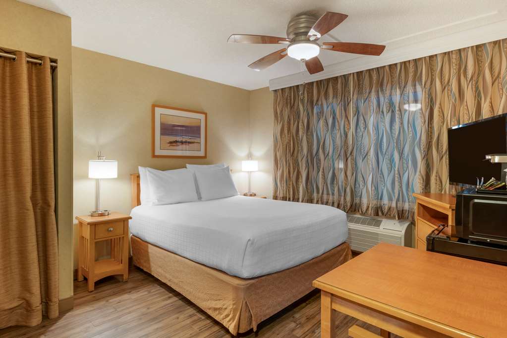 Фото Best Western Plus Ocean View Resort