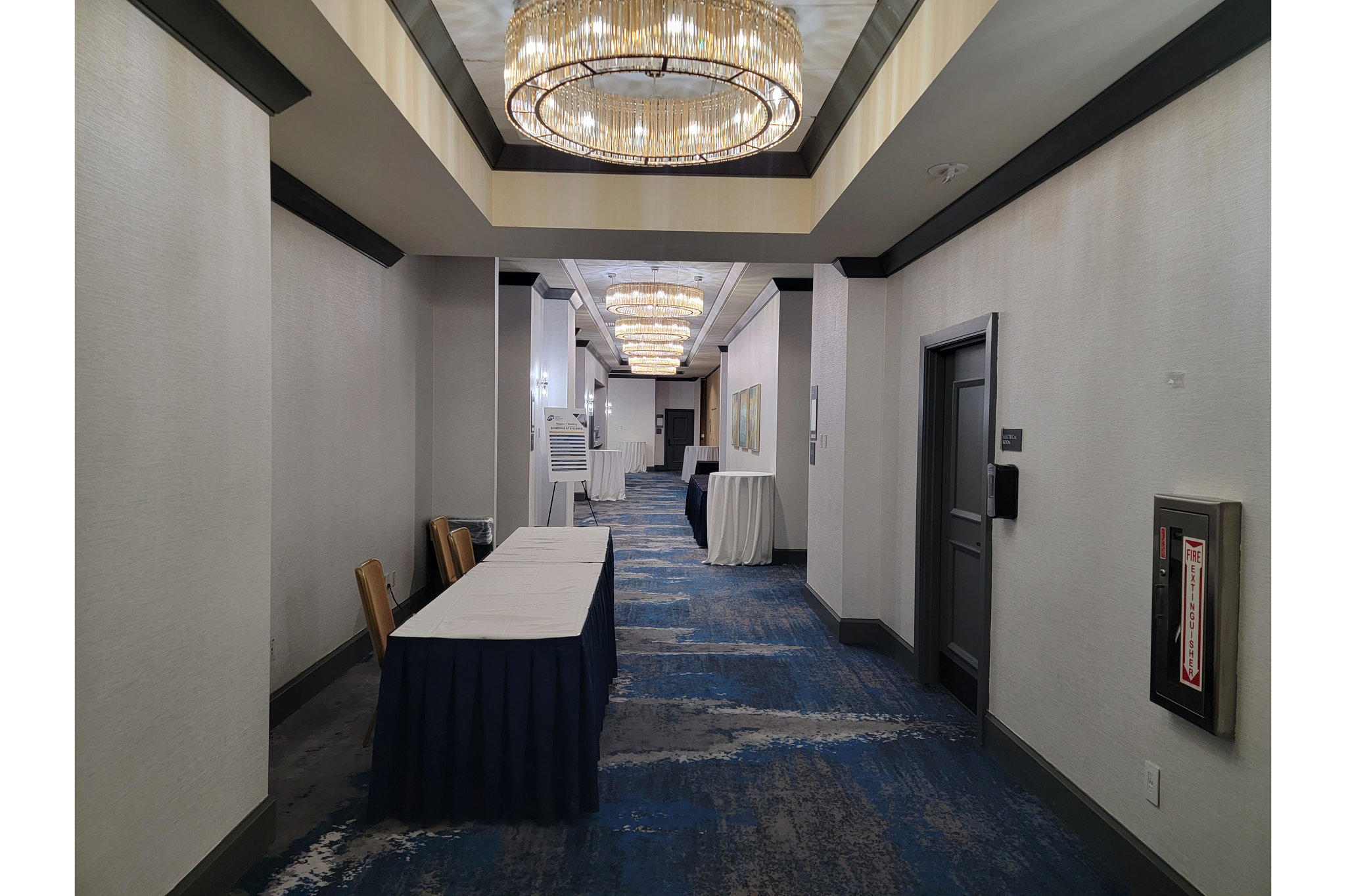 Фото Crowne Plaza Dallas Downtown