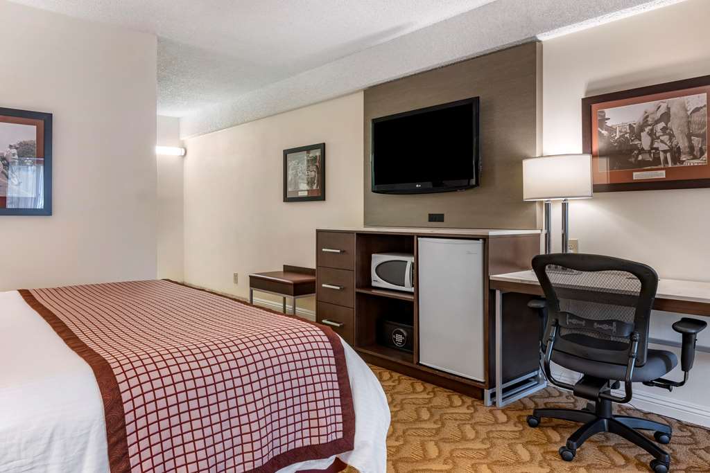 Фото Best Western Plus Thousand Oaks Inn
