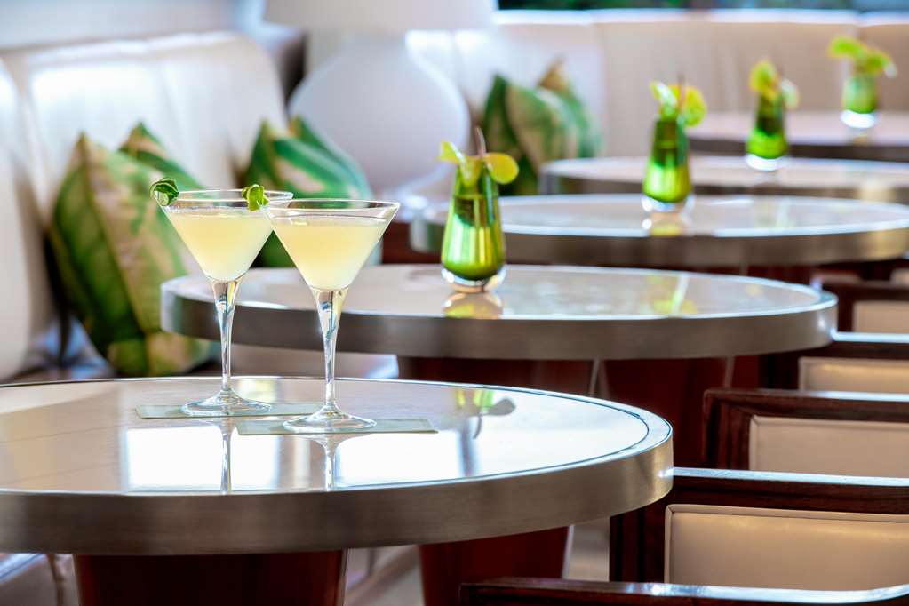 Фото Waldorf Astoria Beverly Hills