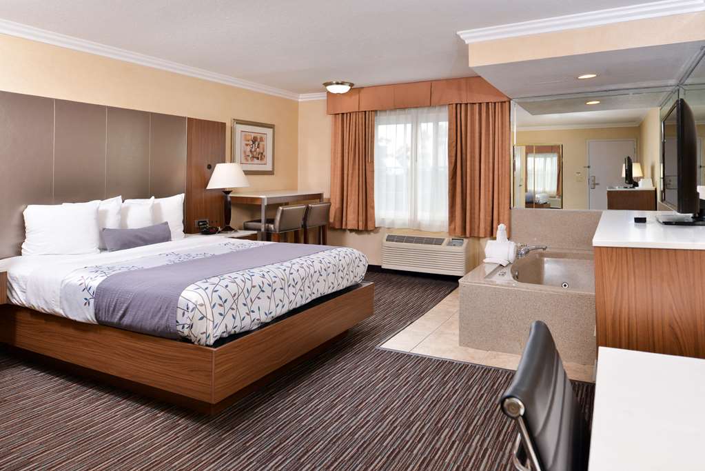 Фото Best Western Airpark Hotel-Los Angeles Lax Airport