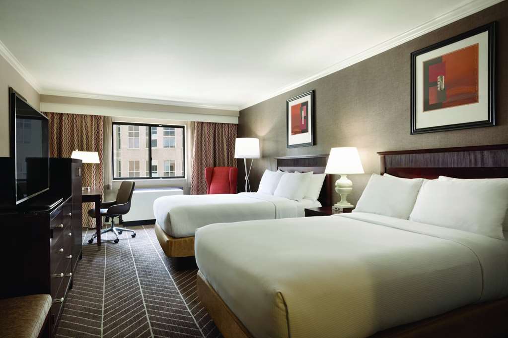 Фото Hilton Arlington