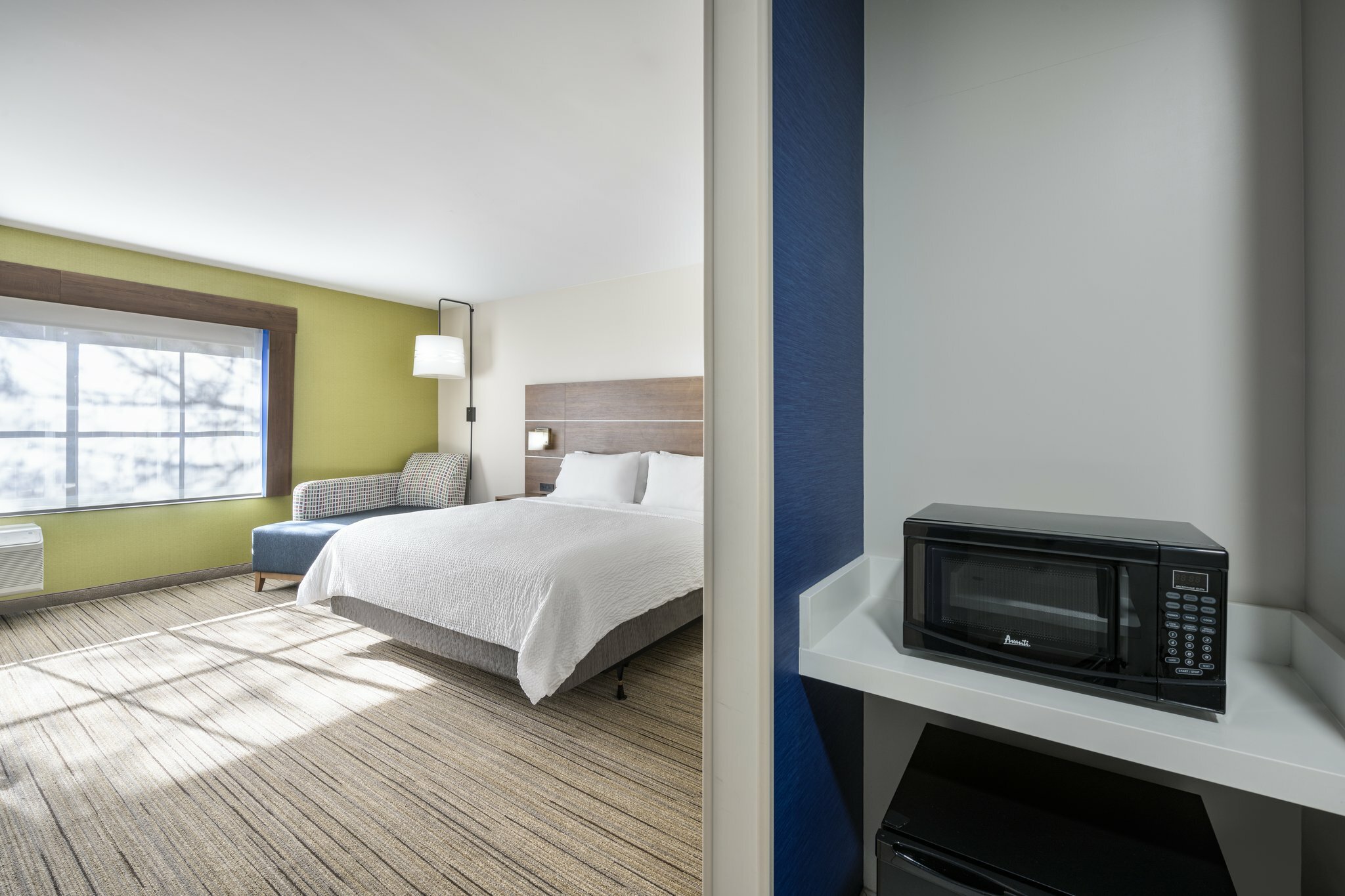 Фото Holiday Inn Express And Suites Gilbert Mesa Gateway Airport, an Ihg Hotel