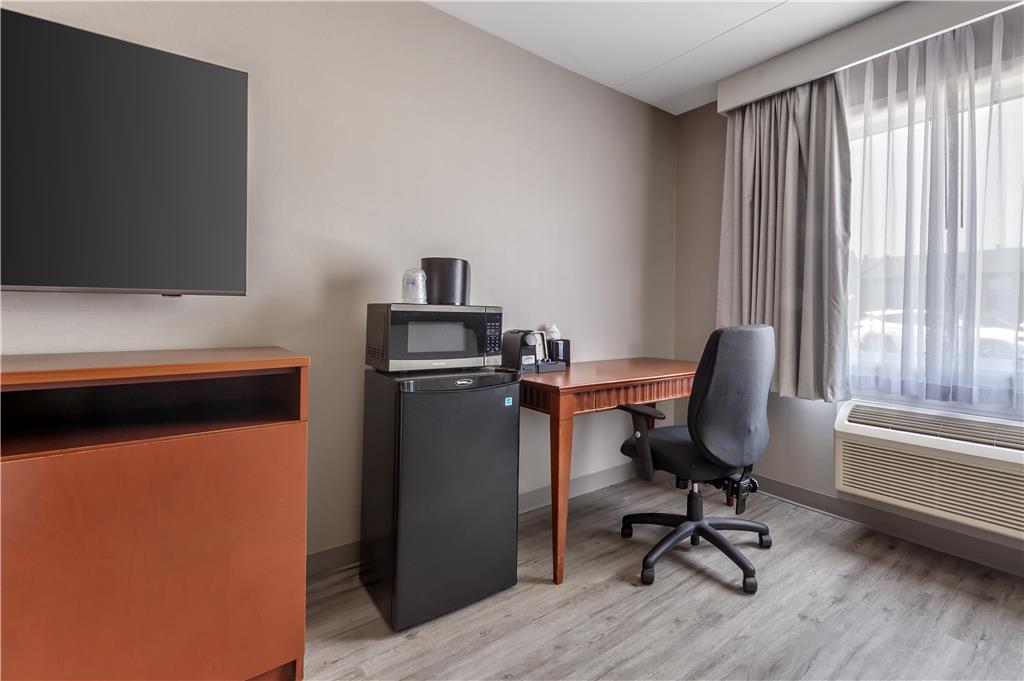 Фото Best Western Hotel Brossard