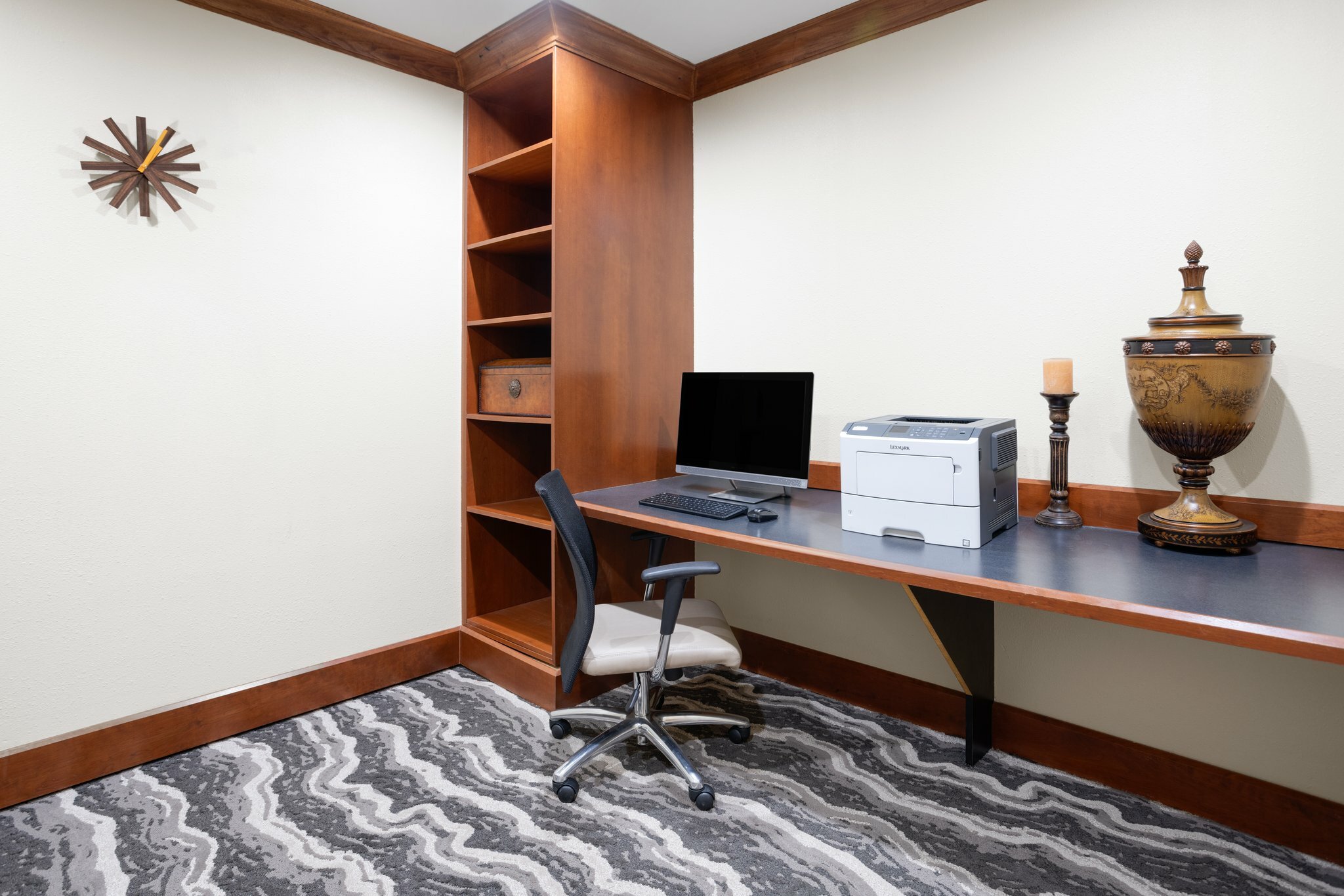 Фото Staybridge Suites Harrisburg, an Ihg Hotel