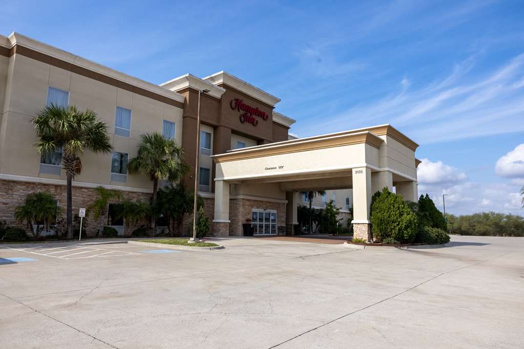 Фото Hampton Inn Alice
