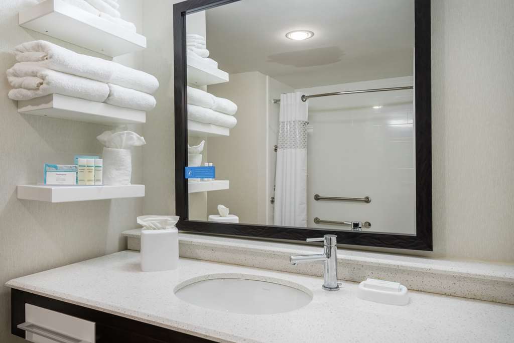 Фото Hampton Inn Oxford