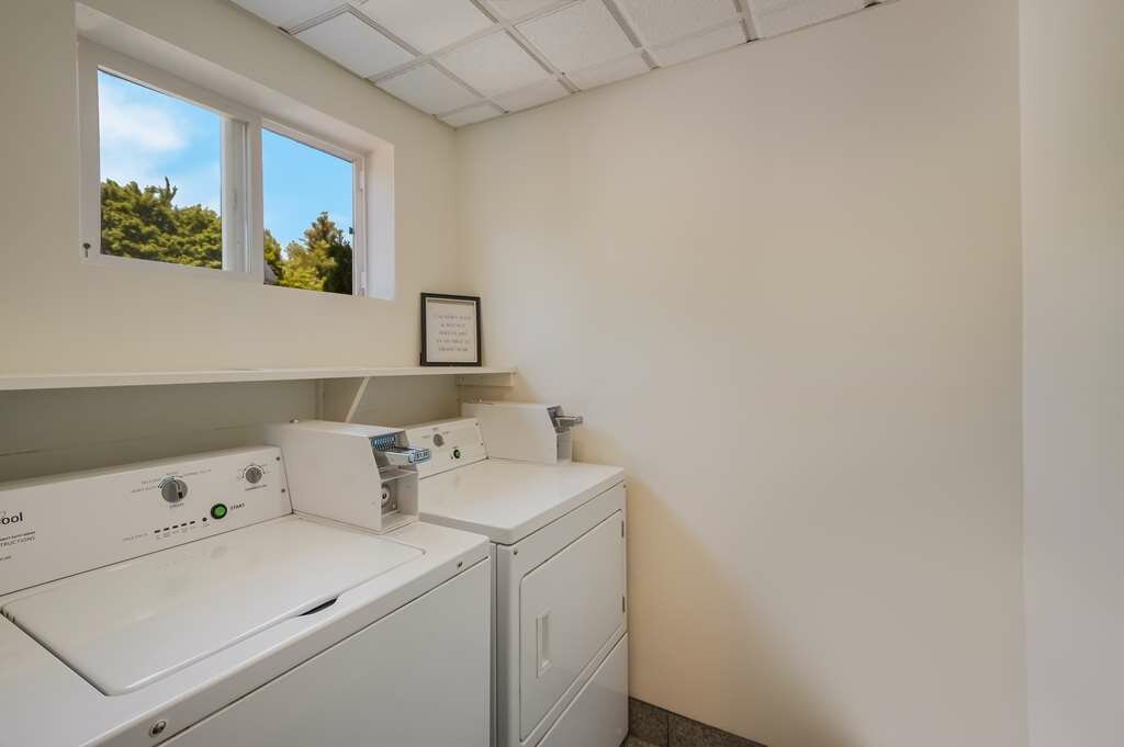Фото Best Western Cottage Grove Inn