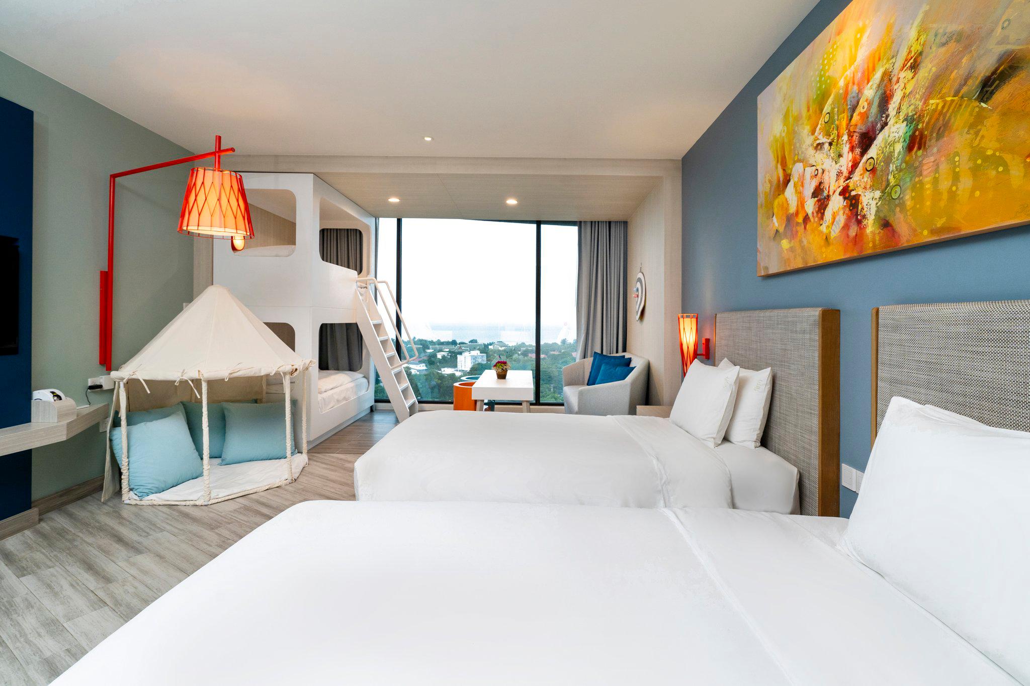 Фото Holiday Inn Resort Vana Nava Hua Hin