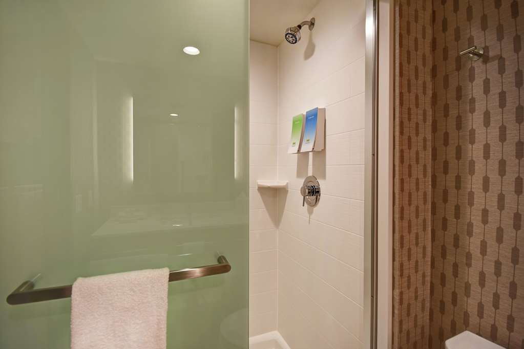 Фото Home2 Suites by Hilton Victorville