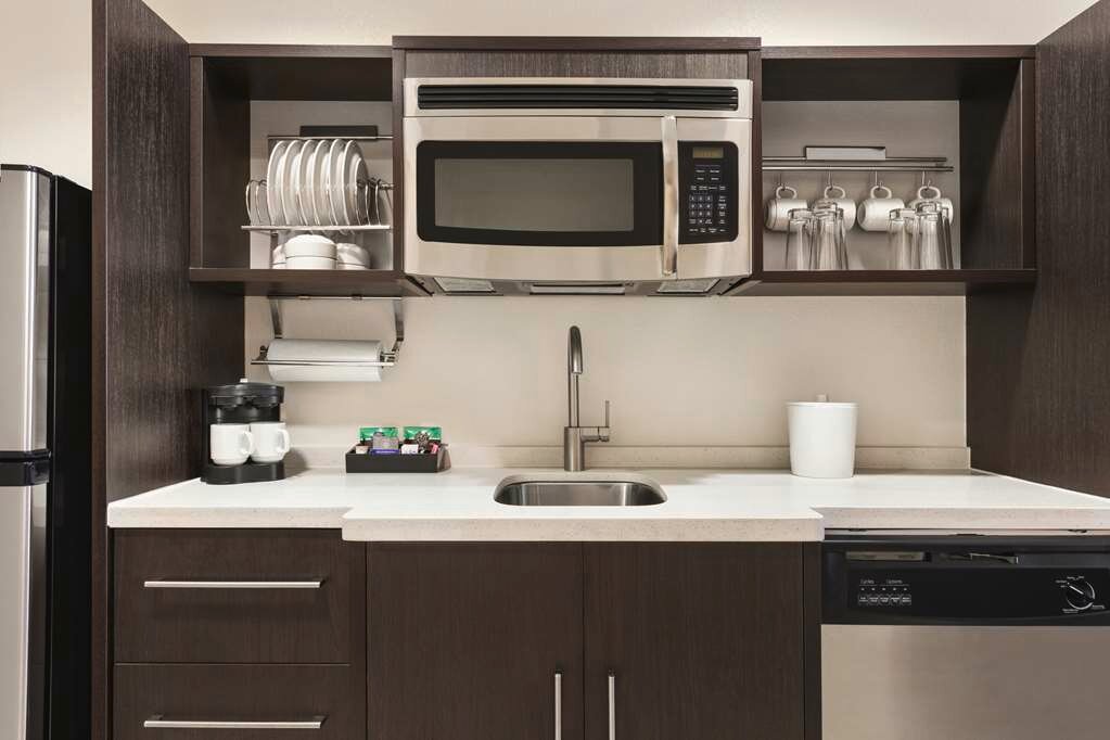 Фото Home2 Suites by Hilton Lubbock