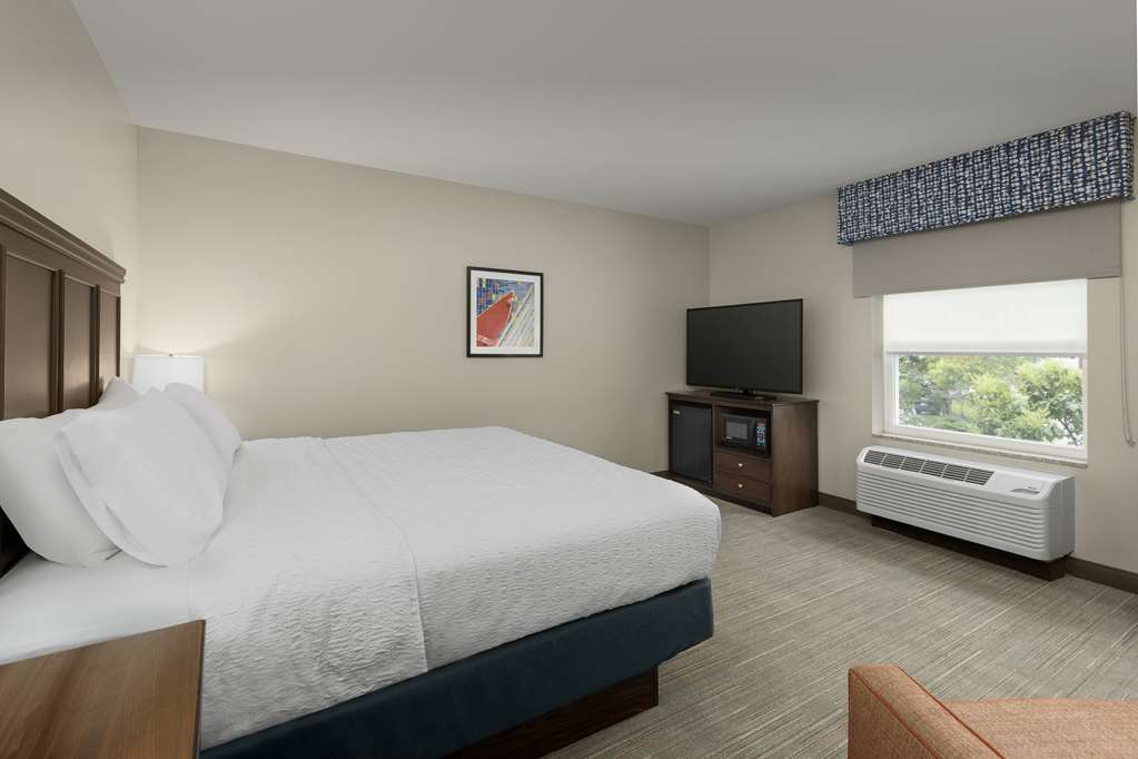 Фото Hampton Inn Augusta