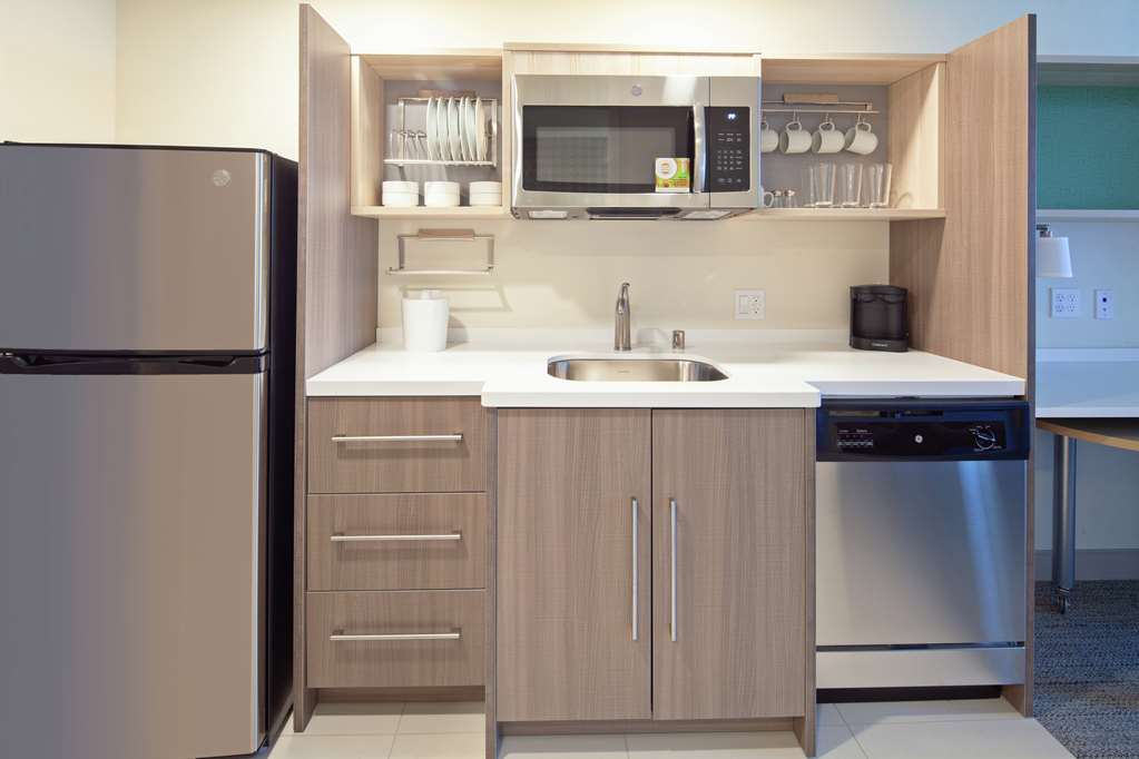 Фото Home2 Suites by Hilton Alameda Oakland Airport