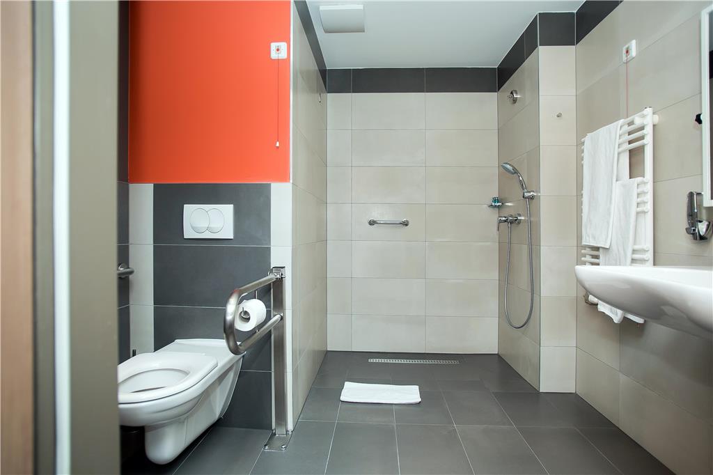 Фото Best Western Plus Lakeside Hotel