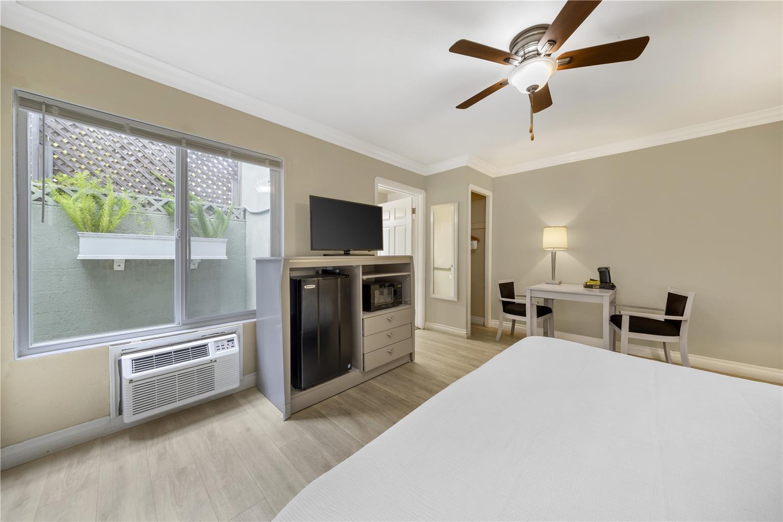 Фото Best Western Tradewinds