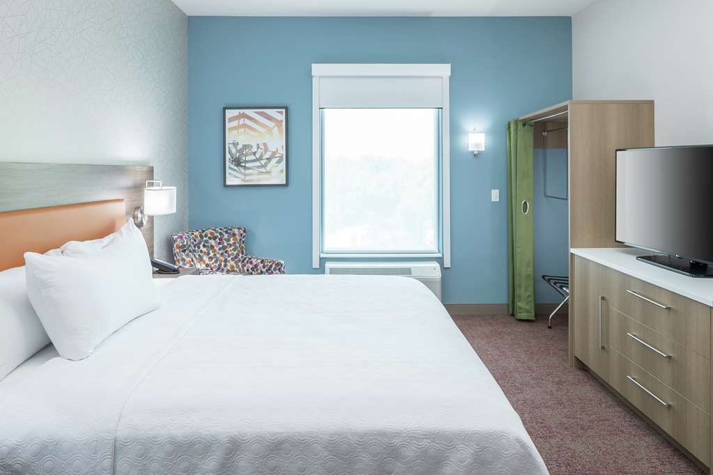 Фото Home2 Suites by Hilton Orlando Airport